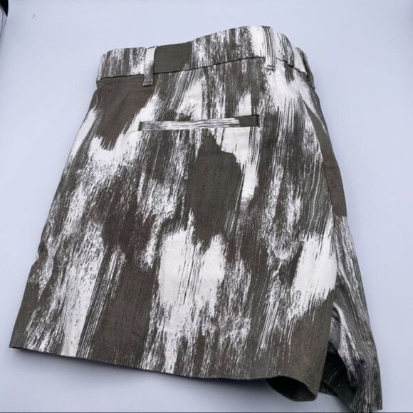 GAP summer shorts sz 10 Khakis by Gap Womens Shorts Army Green White Modern - Picture 3 of 6